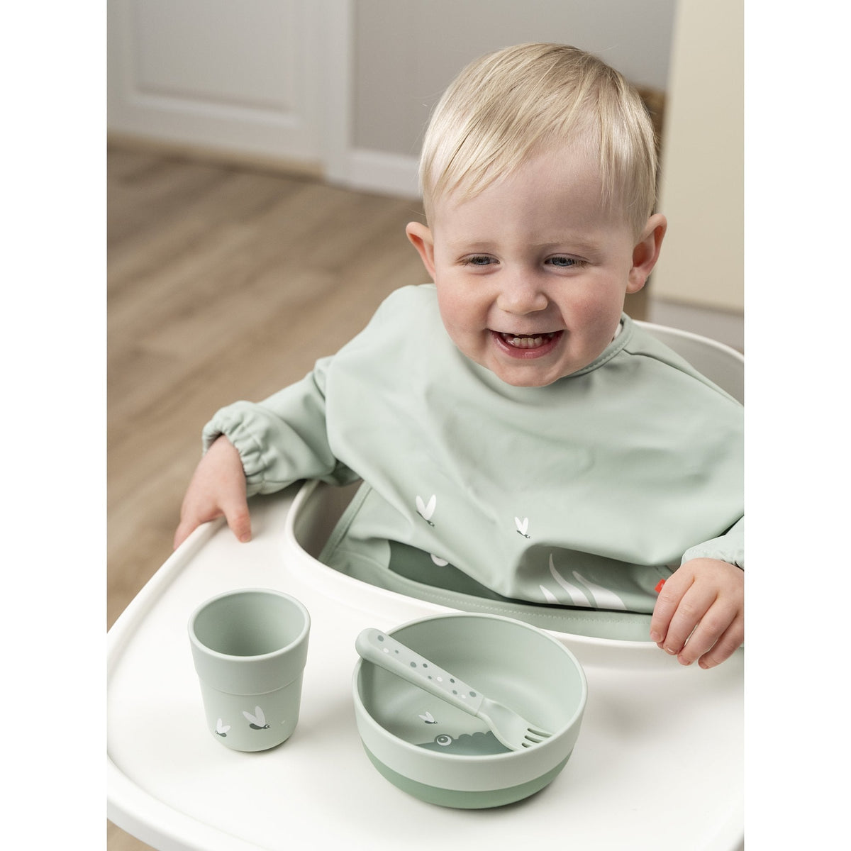 Sleeved Pocket Bib Croco