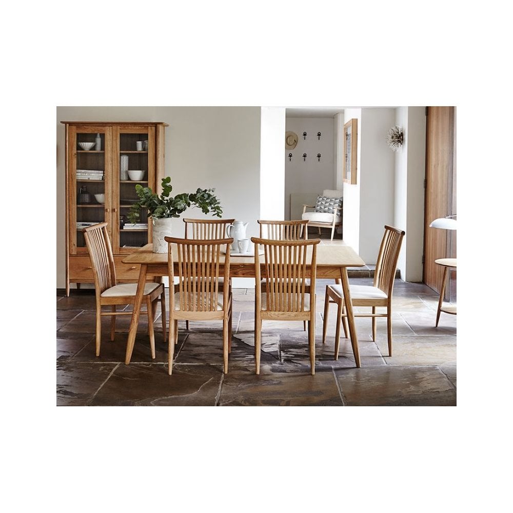 Teramo Dining Chair (Cream Fabric)