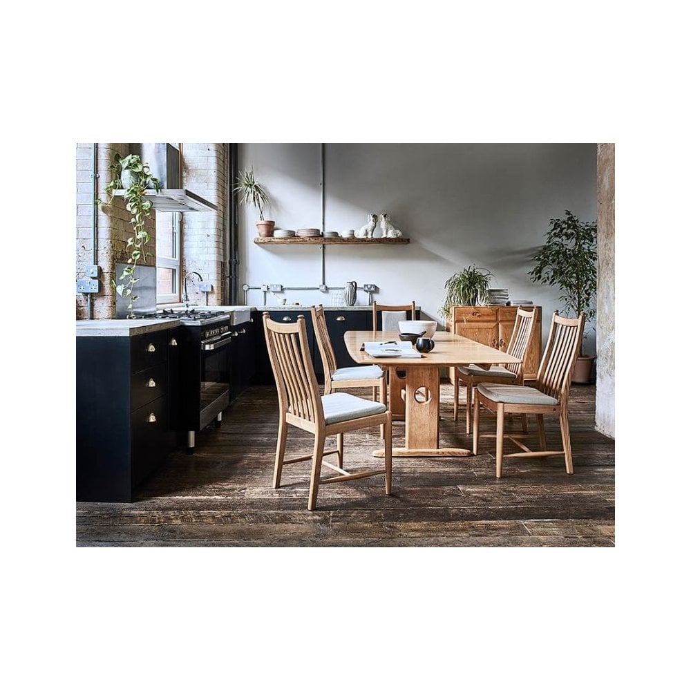 Windsor Large Extending Table