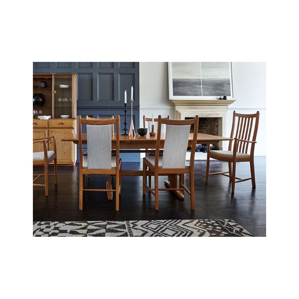 Windsor Medium Extending Table