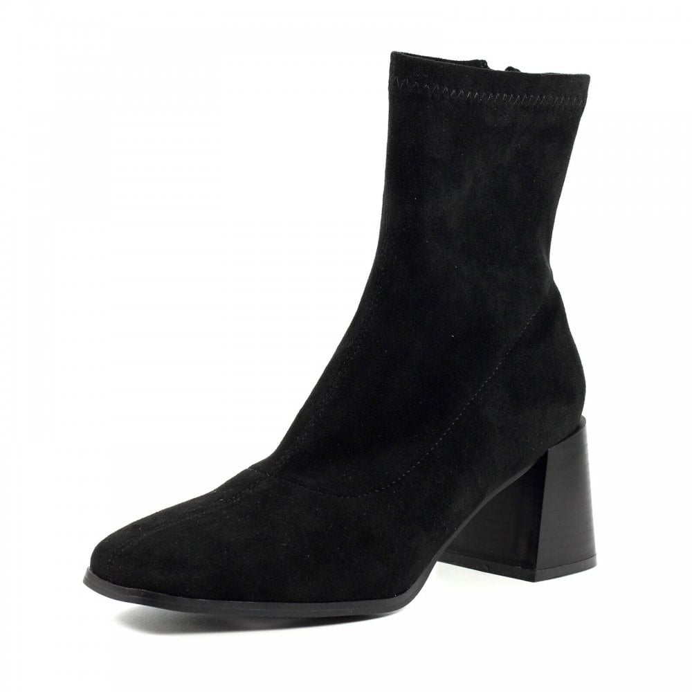 Lunar Stefan Black Ankle Boot