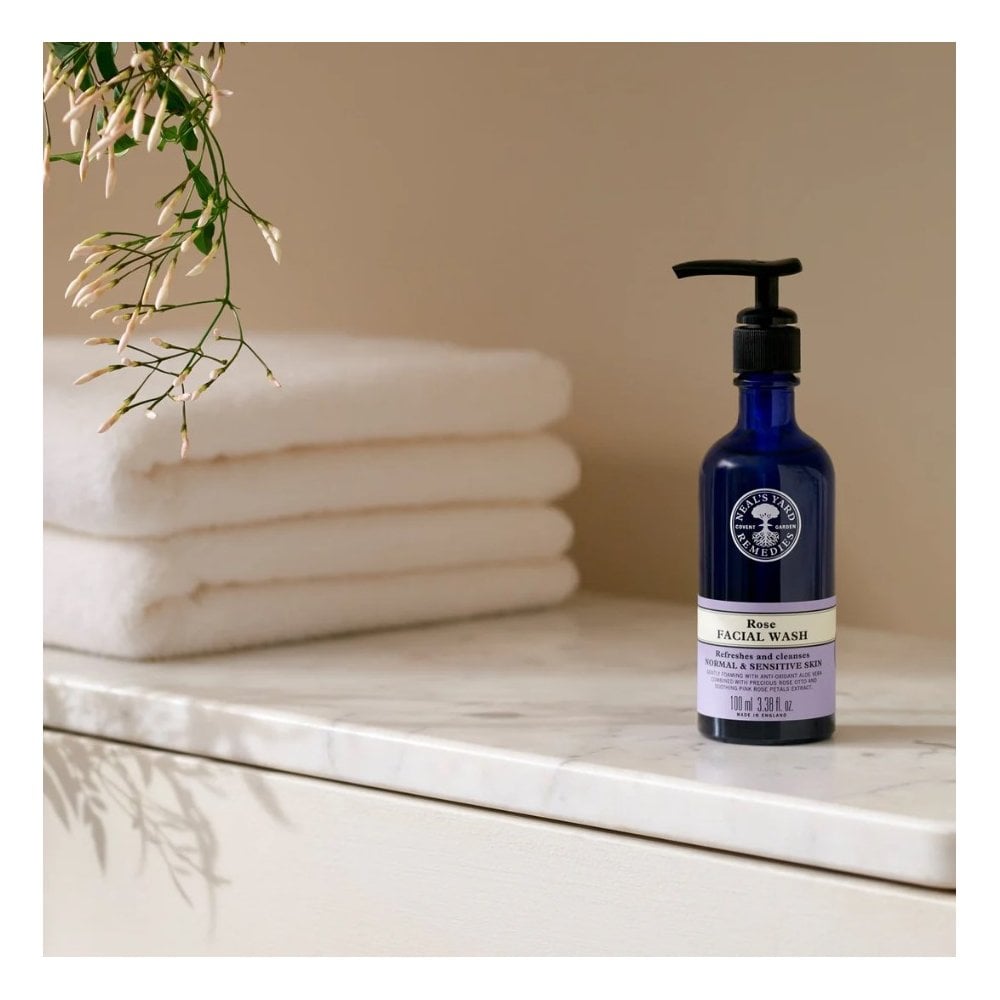Rehydrating Rose Facial Wash