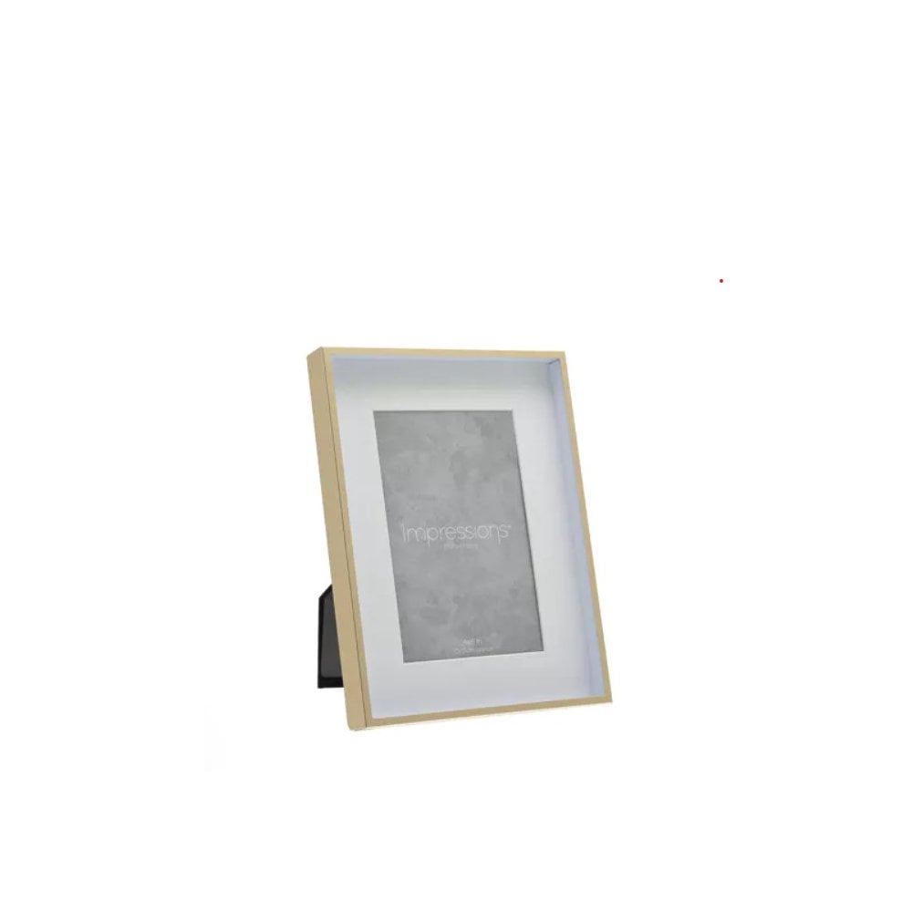 Impressions Gold Shadow Frame