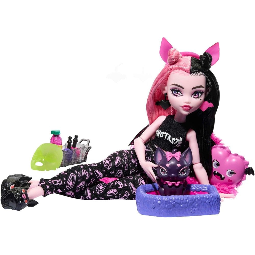 Monster High Creepover Party Draculaura
