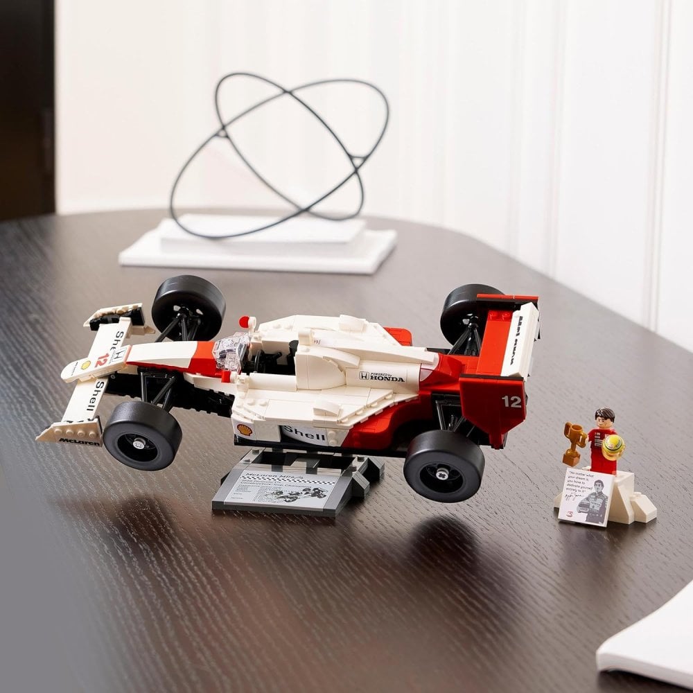 McLaren MP4/4 & Ayrton Senna 10330