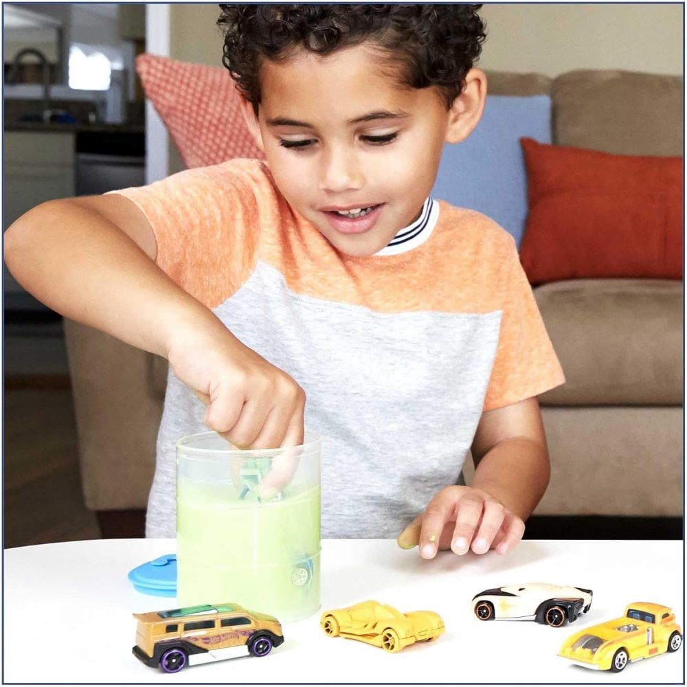 Hot Wheels Colour Reveal 2Pk Assortment (CDU)