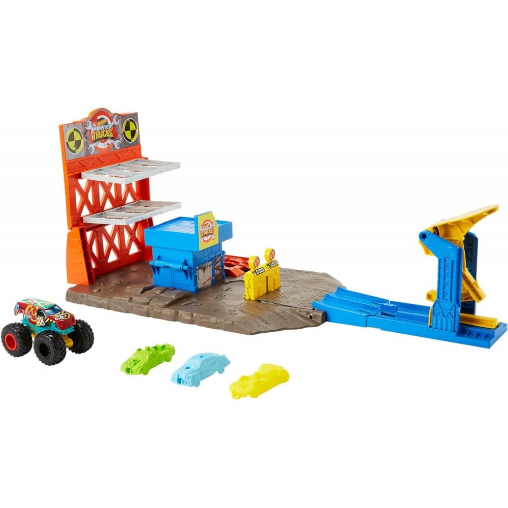 Monster Trucks, Playset with 1:64 Scale Demo Derby and 3 Crushable Toy Cars