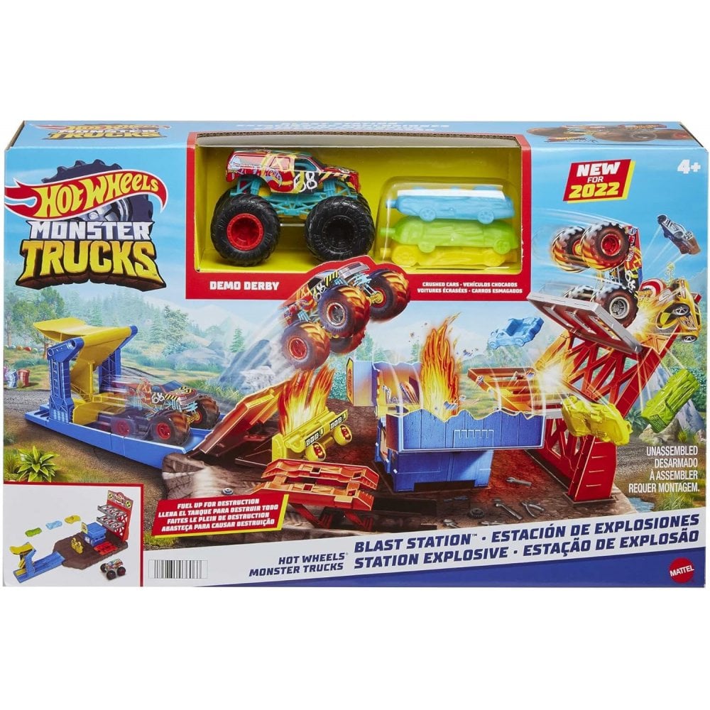 Monster Trucks, Playset with 1:64 Scale Demo Derby and 3 Crushable Toy Cars