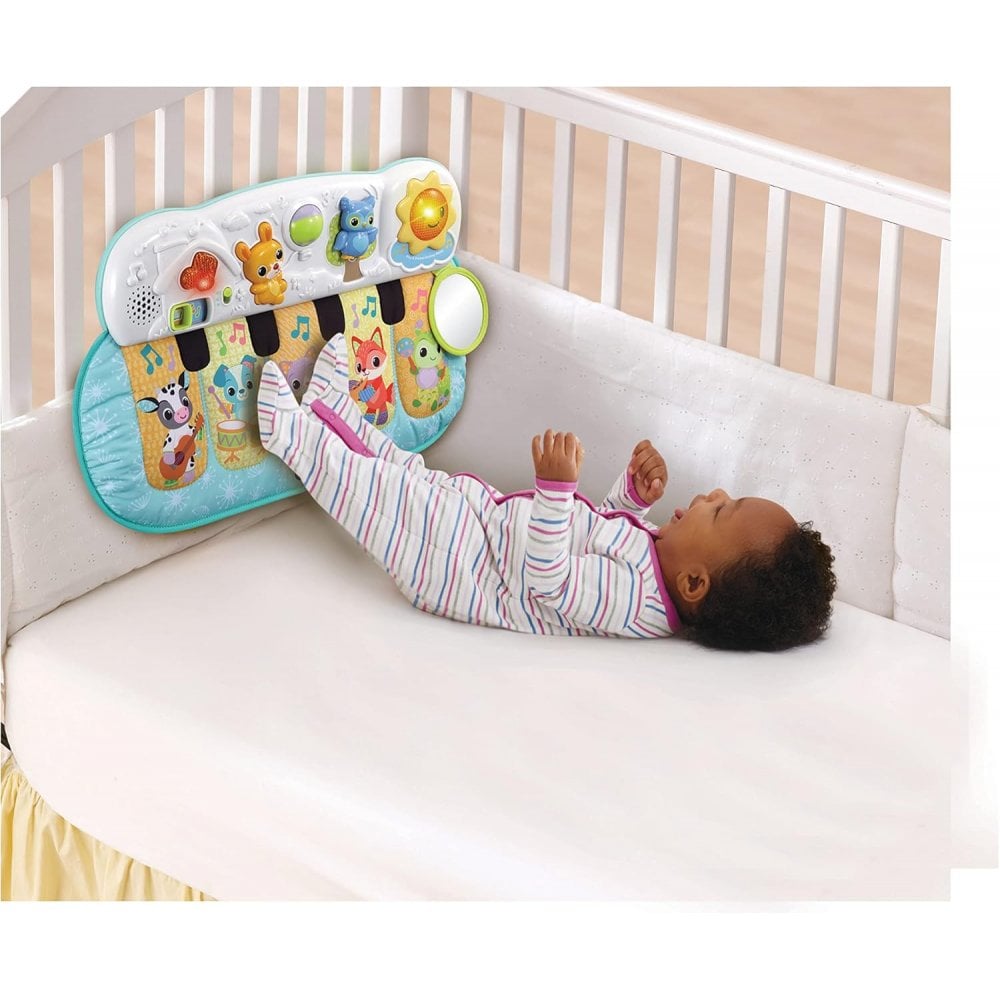 Play & Dream Kicking Piano