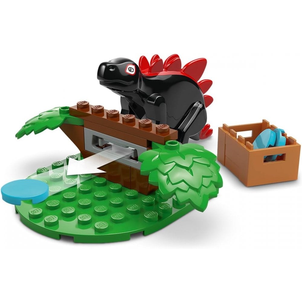 Spidey and Gobbys Raptor Battle at Tree