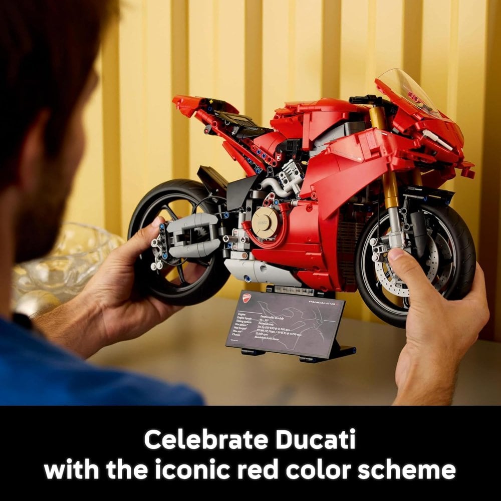 Ducati Panigale V4 S Motorcycle