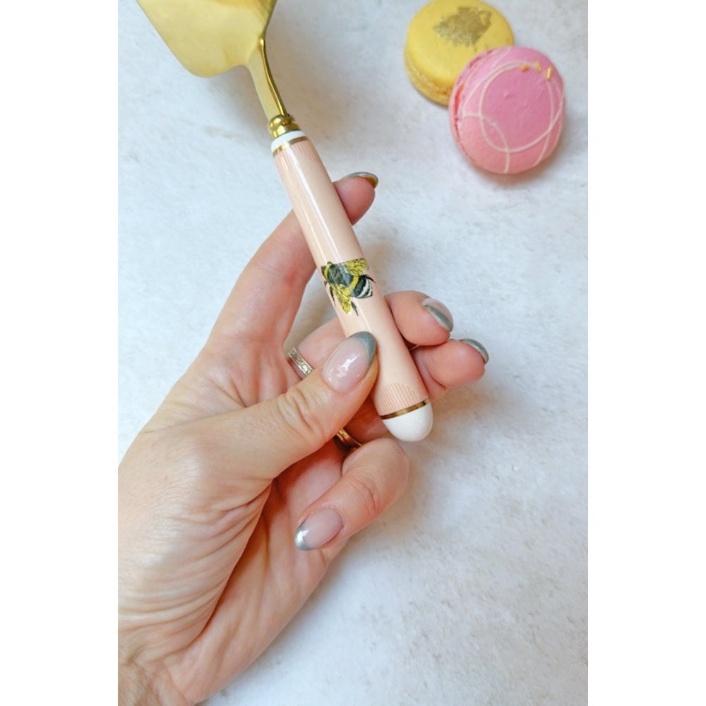 Bee Cake Slice