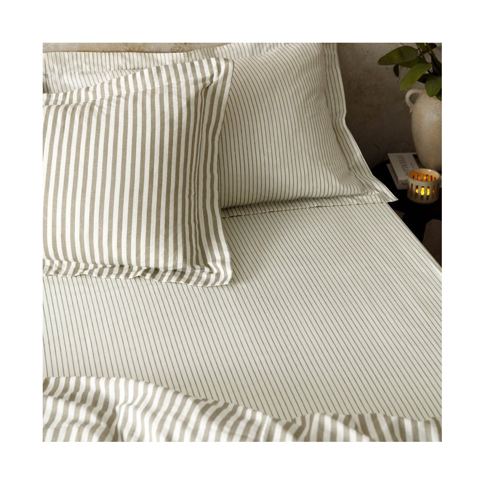 Hebden 100% Cotton Narrow Stripe Fitted Bed Sheet