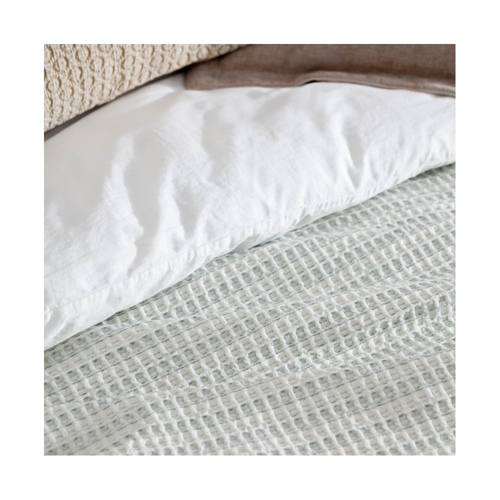 Waffle Textured 100% Cotton Bedspread