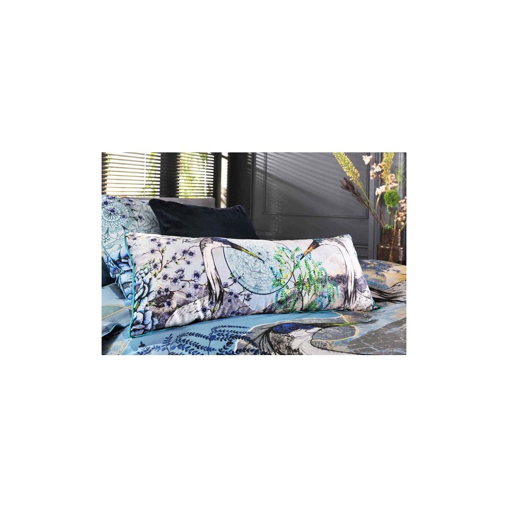Air, Earth and Water, Velvet Cushion, Season 2