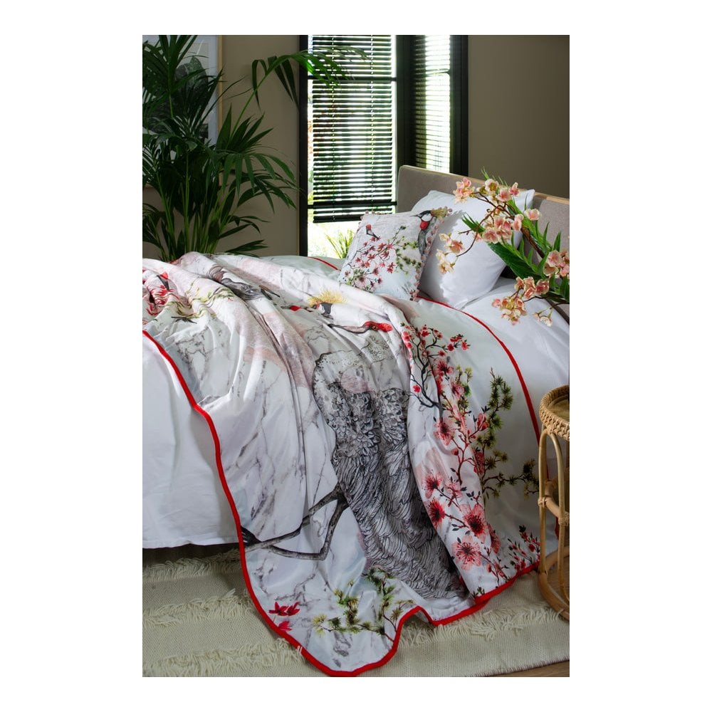 Tsuru Nichi Velvet Throw/Bedspread, Season 1