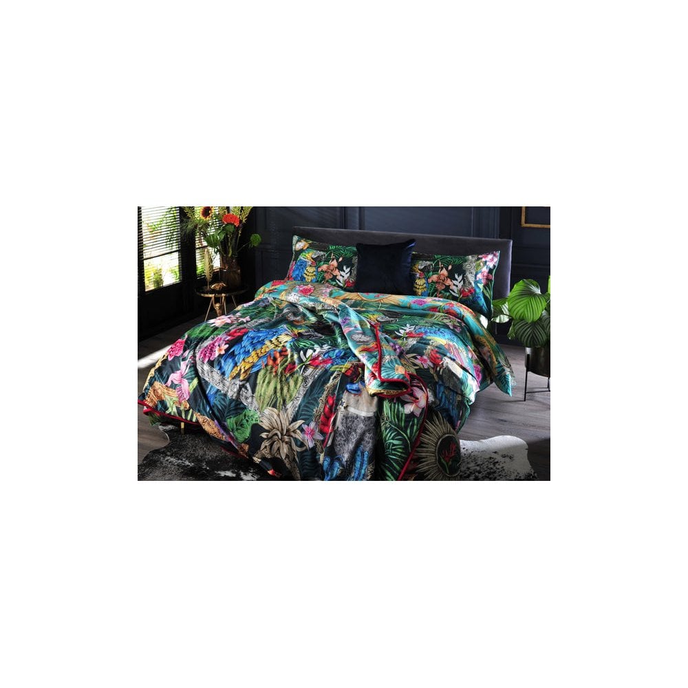 The Quirky Bird (Signature) Throw/Bedspread, Season 2