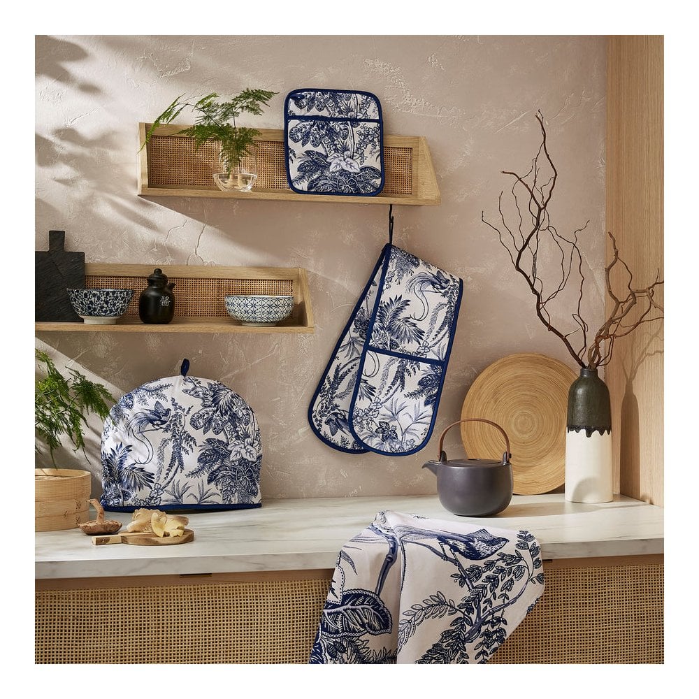 Willow Toile Oven Gauntlet