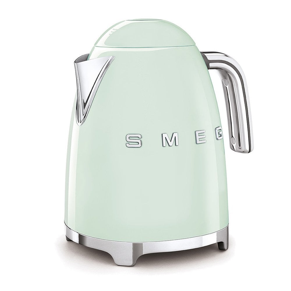 Smeg Gloss Black 1.7L Kettle
