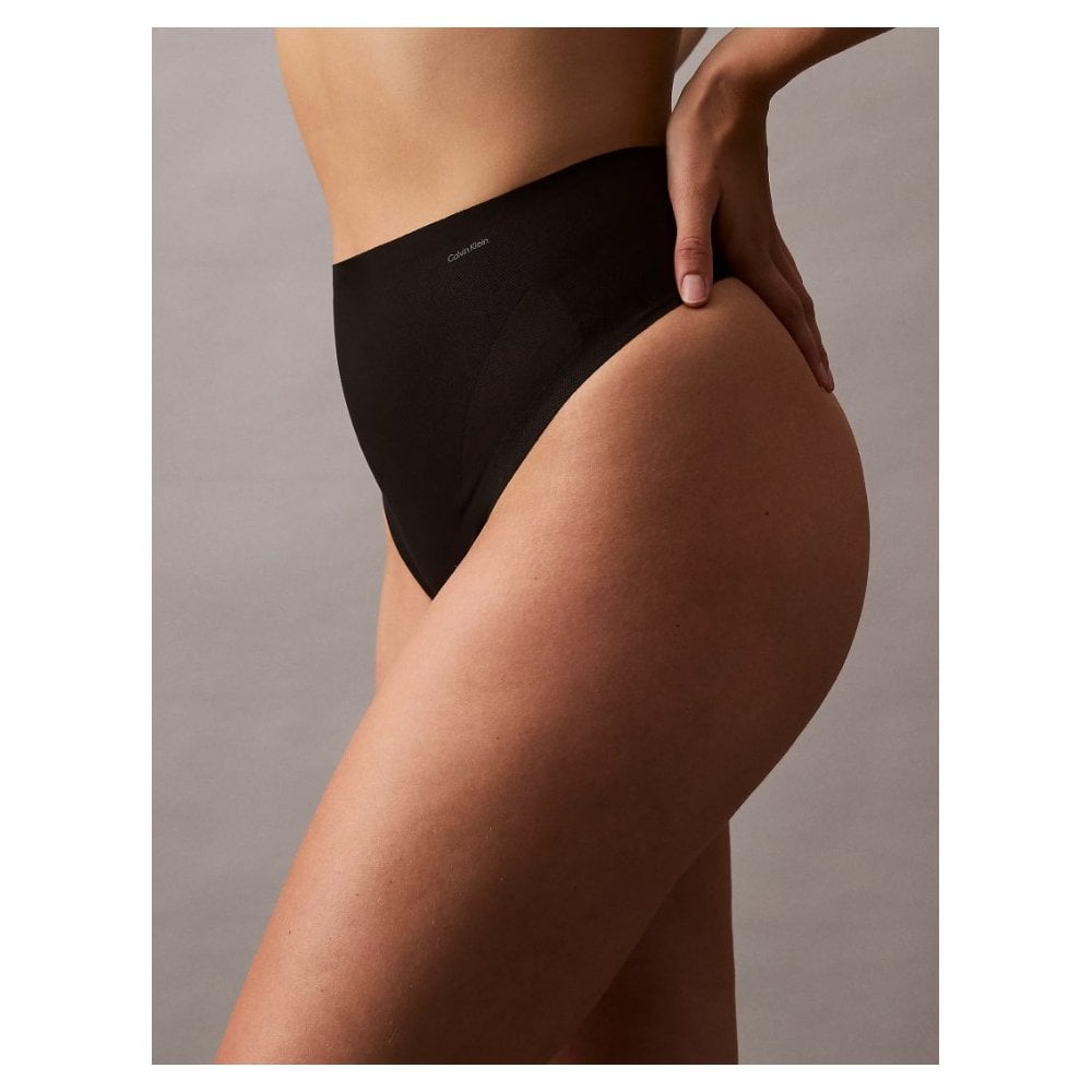 Sculpted Shapewear Thong - Stay Put Mesh