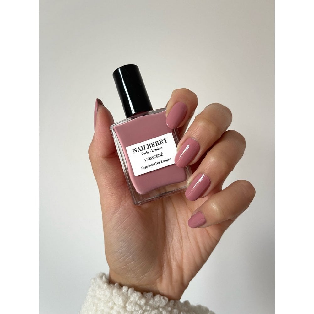 Love Me Tender L'Oxygéné Nail Lacquer