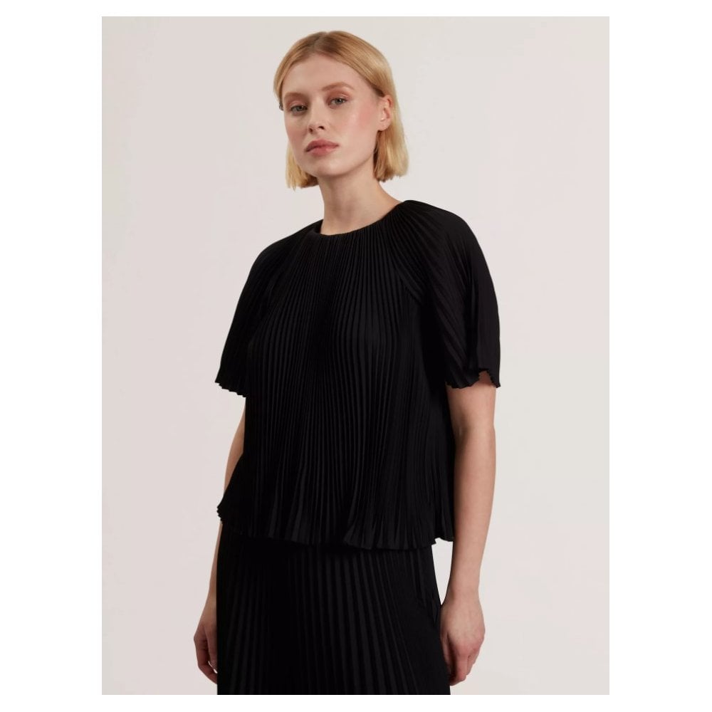 Agara Pleated Short Sleeve Blouse