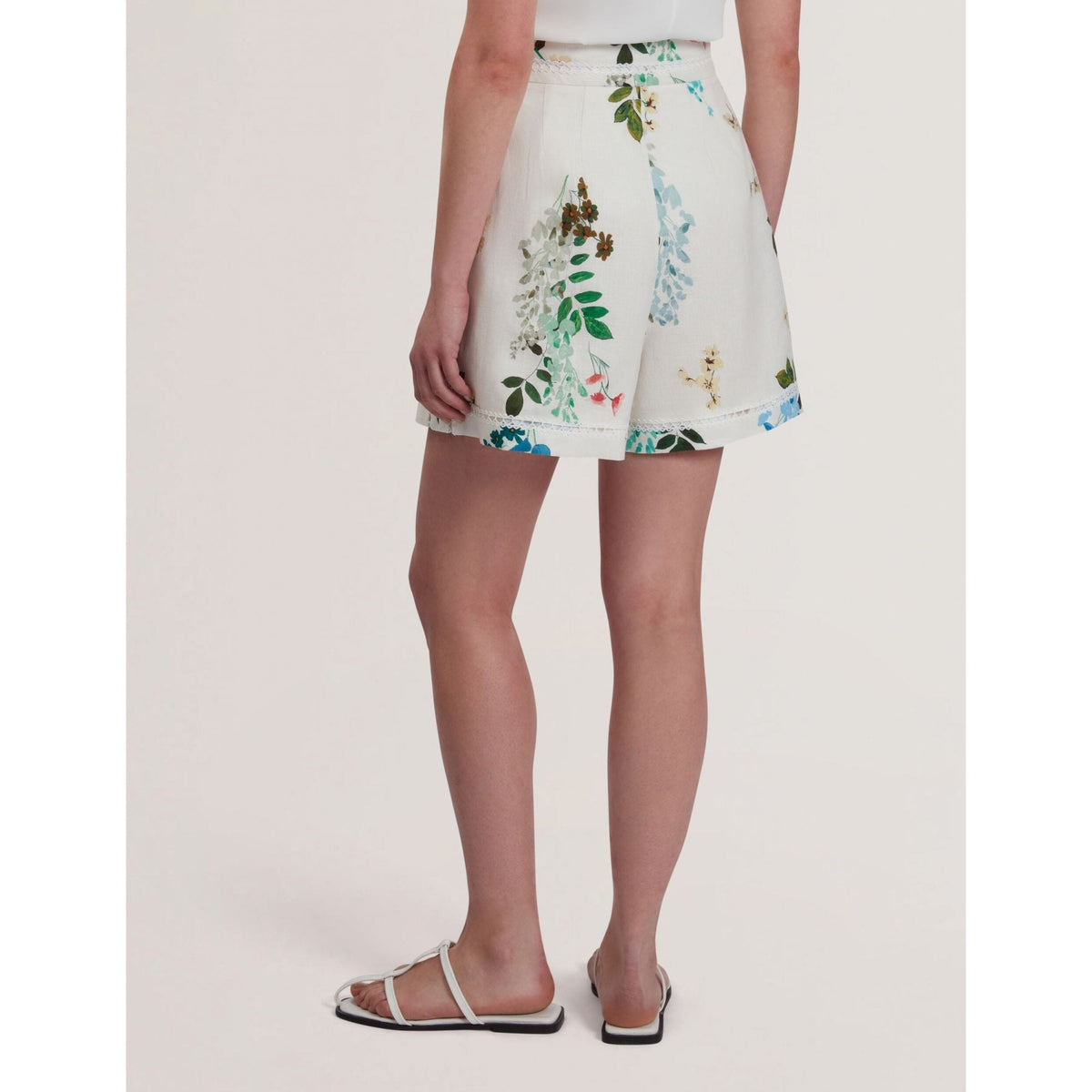 Vylla Floral High Waist Linen Shorts With Trim Detail