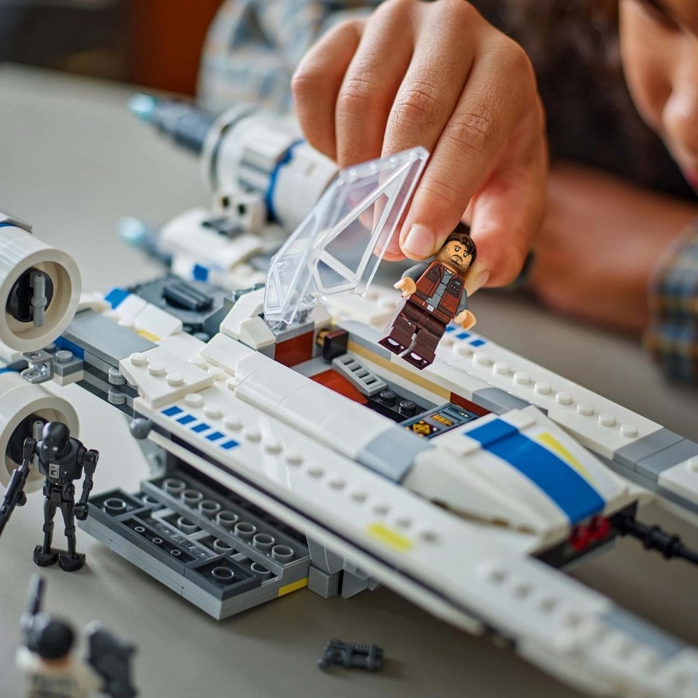 Rebel U-Wing Starfighter™