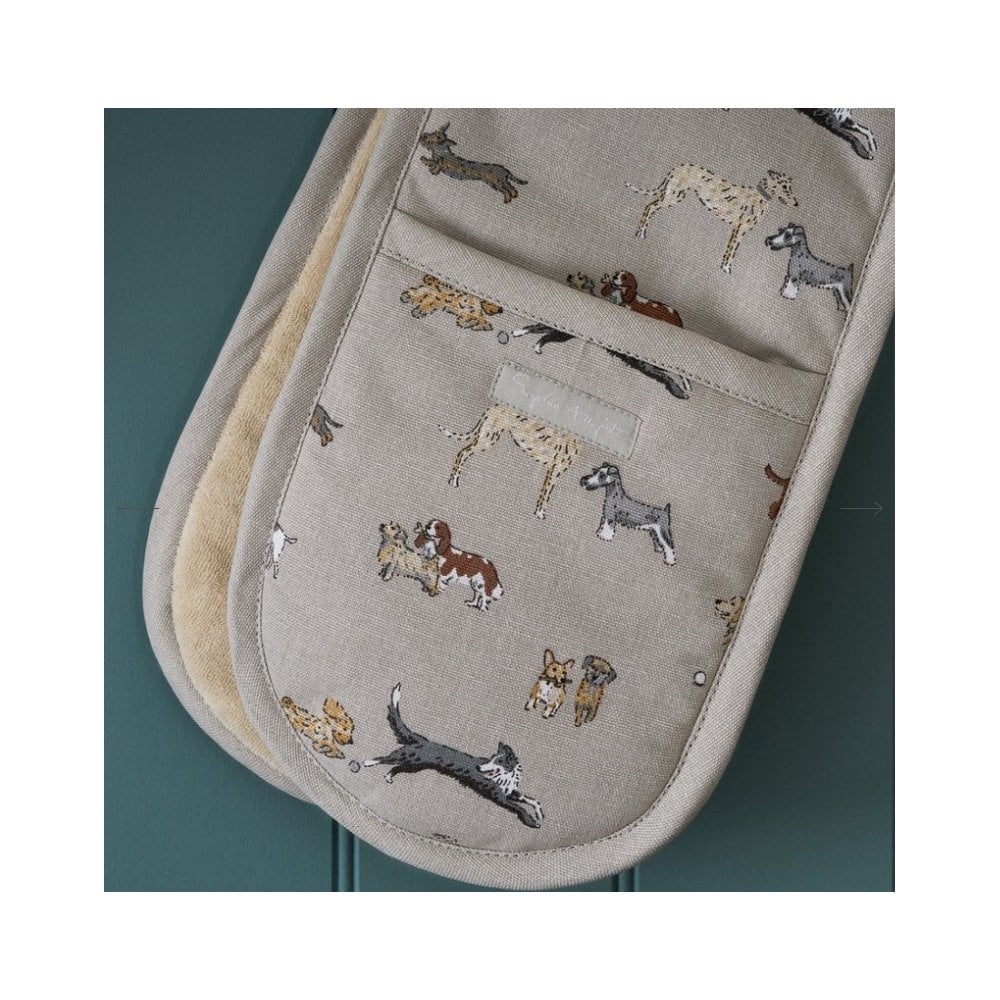 Doggy Daycare Double Oven Glove