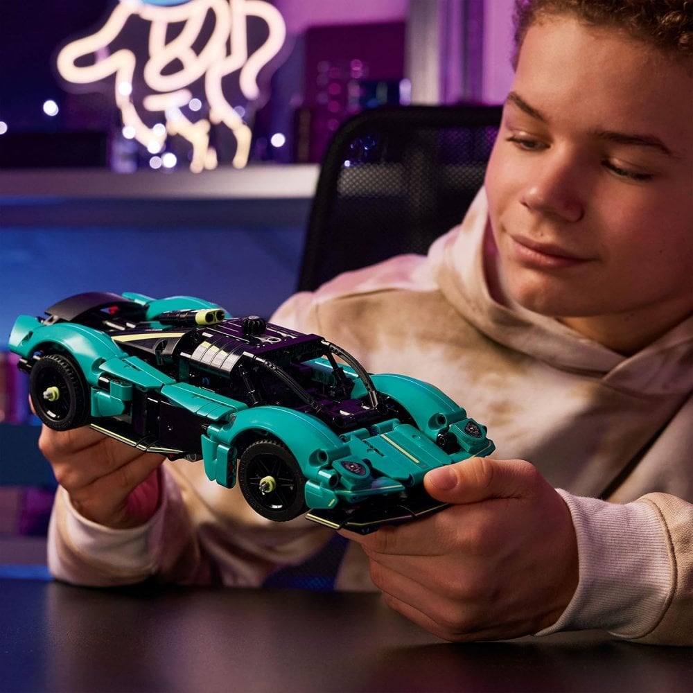Aston Martin Valkyrie
