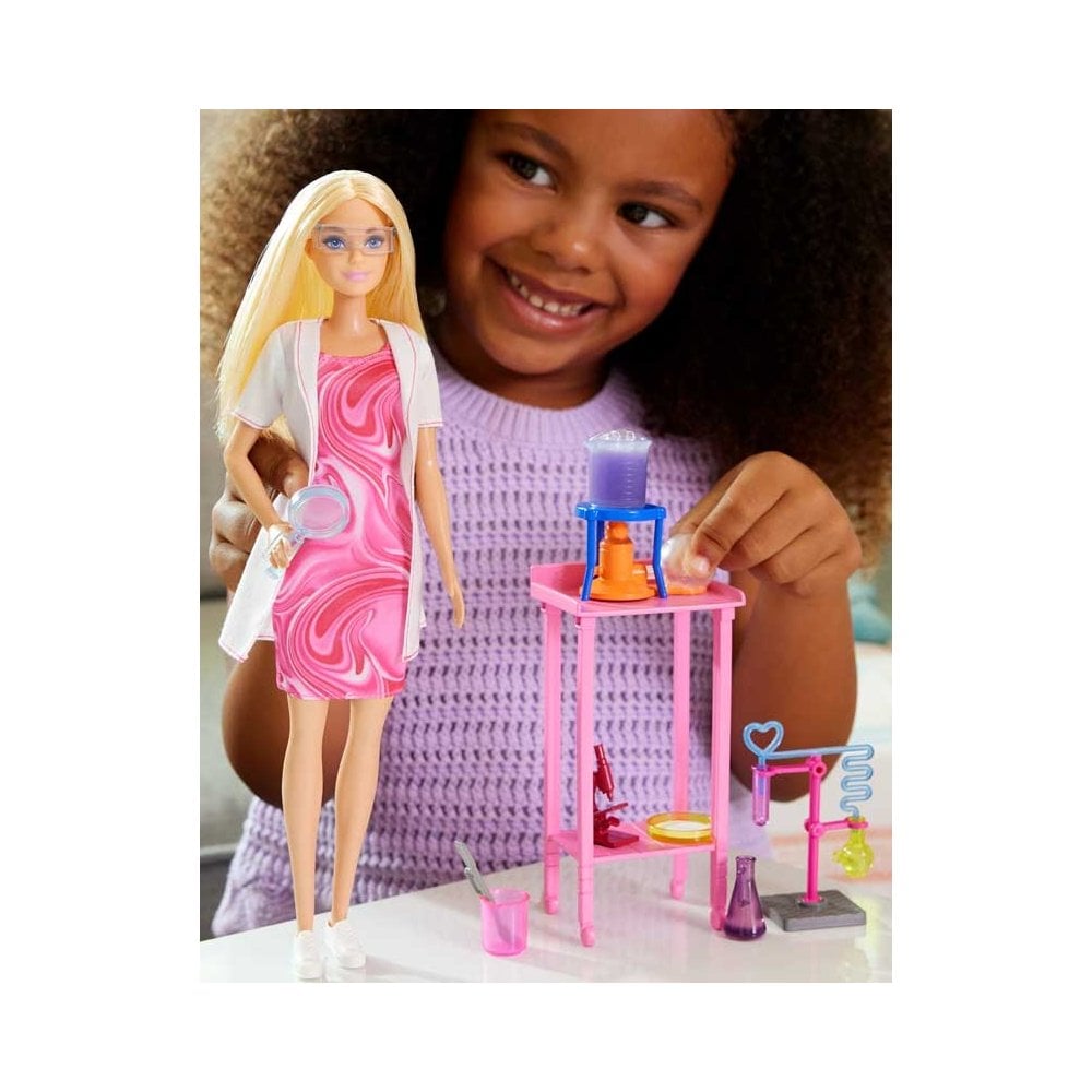 Barbie Scientist Feature Playset