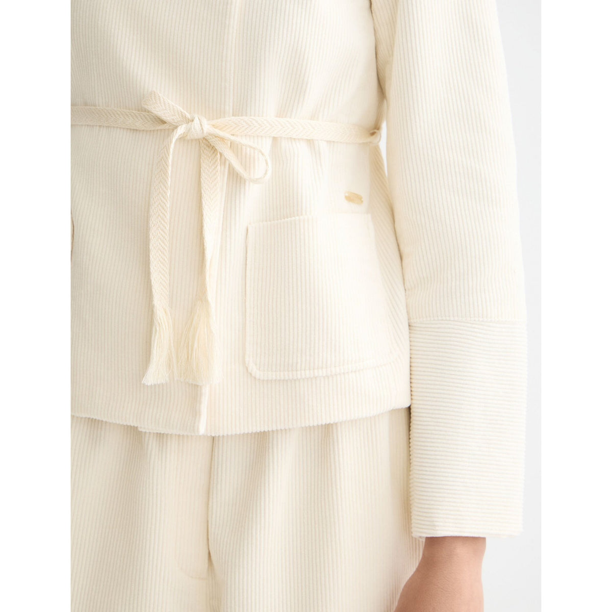 Relaxed Collarless Jacket