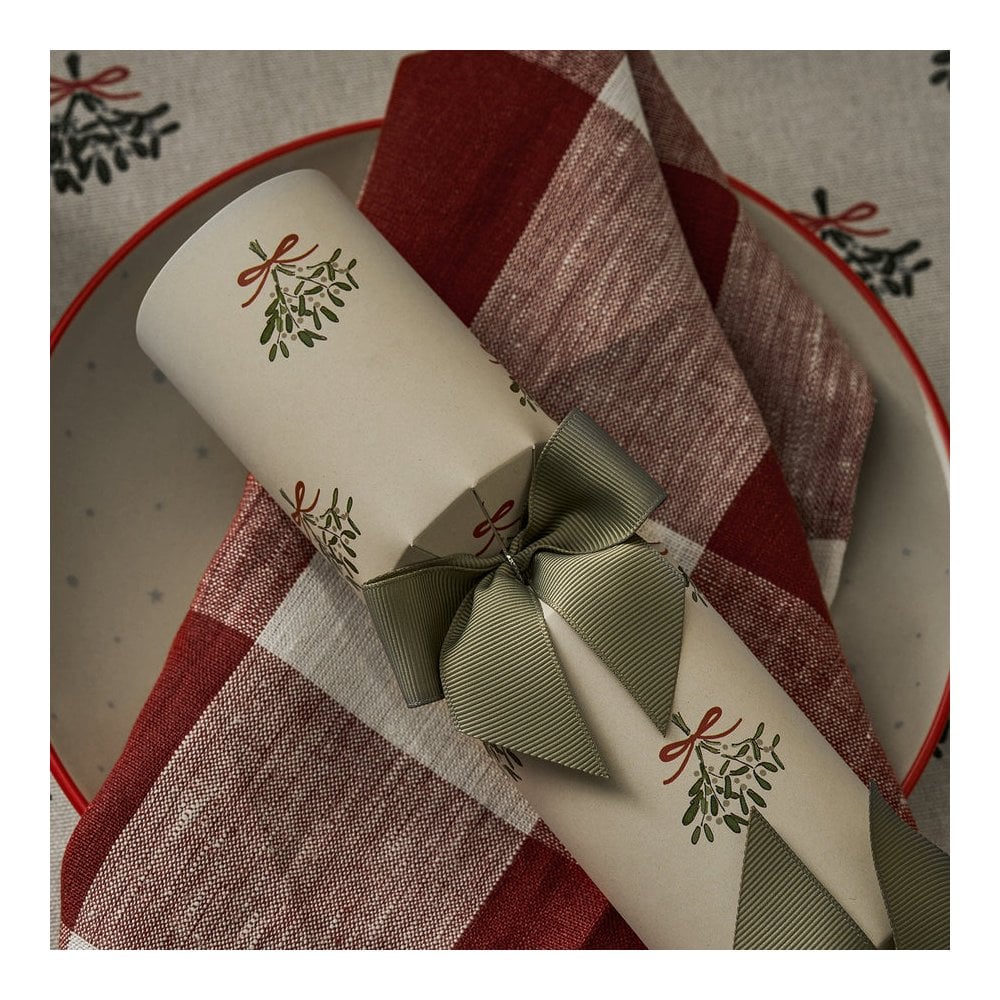 Mistletoe Christmas Crackers (Set of 6)