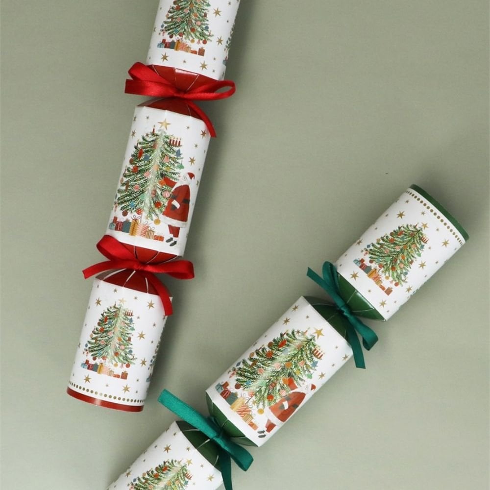 Nostalgia Santa & Tree Luxury Crackers (Set of 6)
