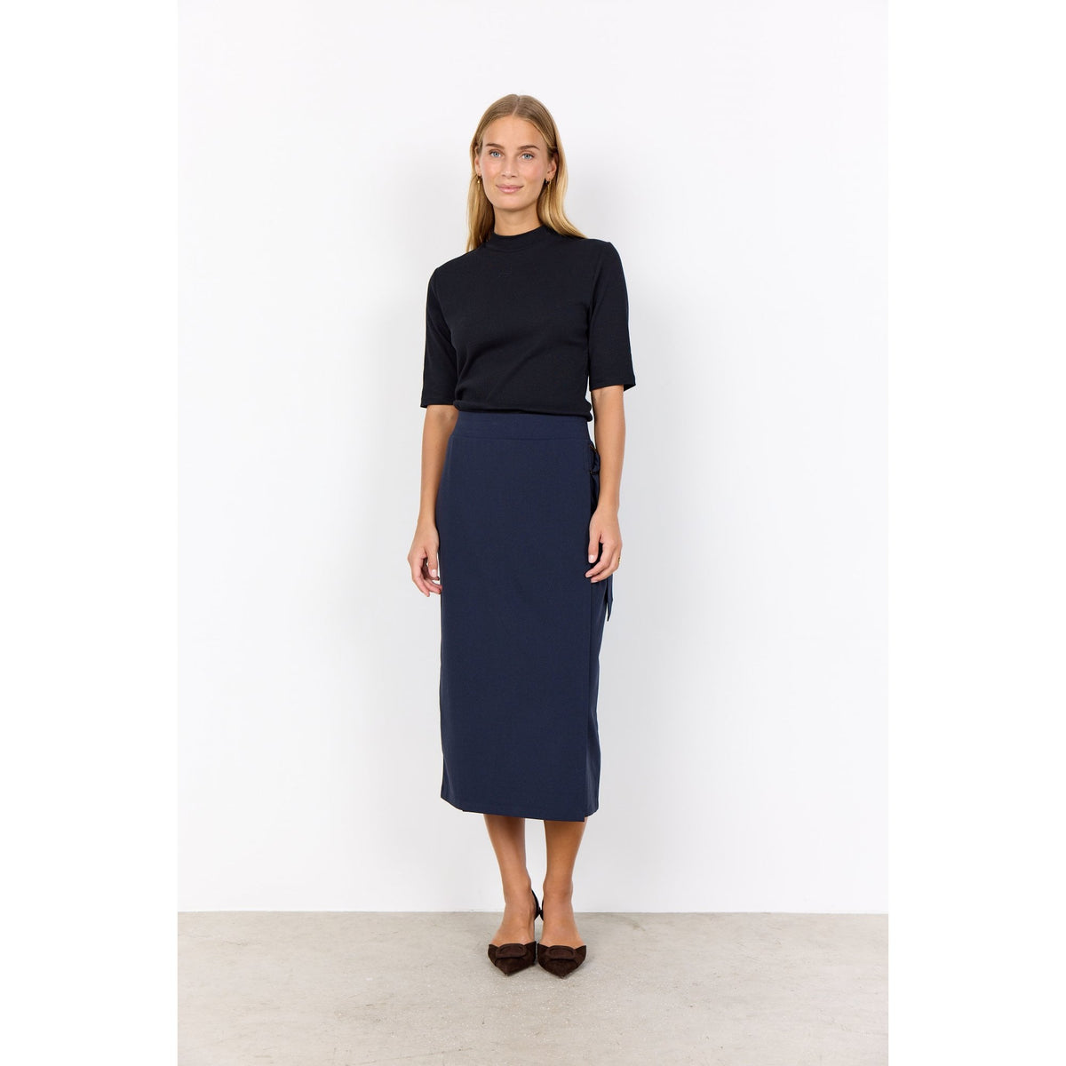 SC-Mignon 13 Mock Neck T-Shirt