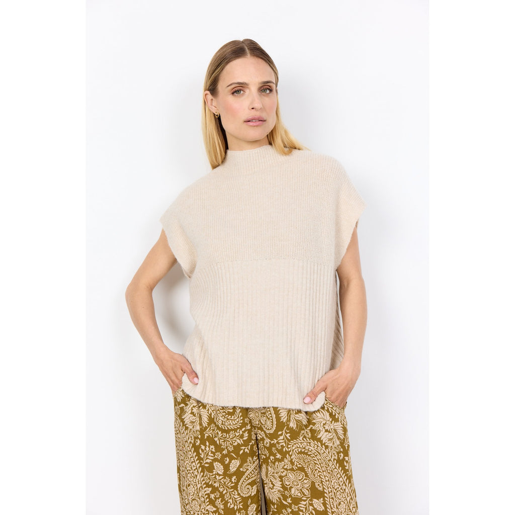SC-Virginia 1 Textured High Necked Waistcoat
