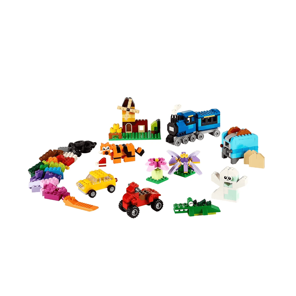 LEGO® Medium Creative Brick Box