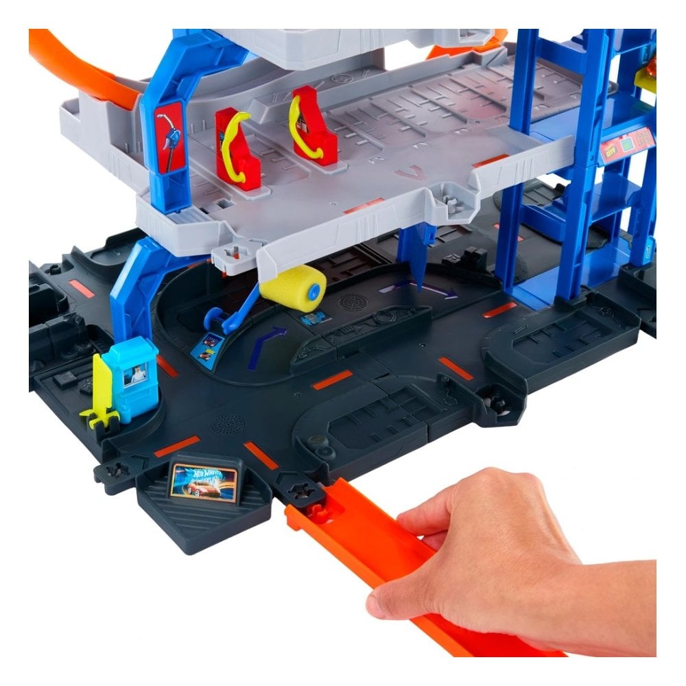 Hot Wheels City Mega Loop Garage Playset