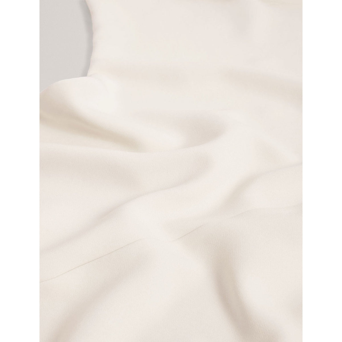 Maradam Crepe Slouch Sleeve Hourglass Top