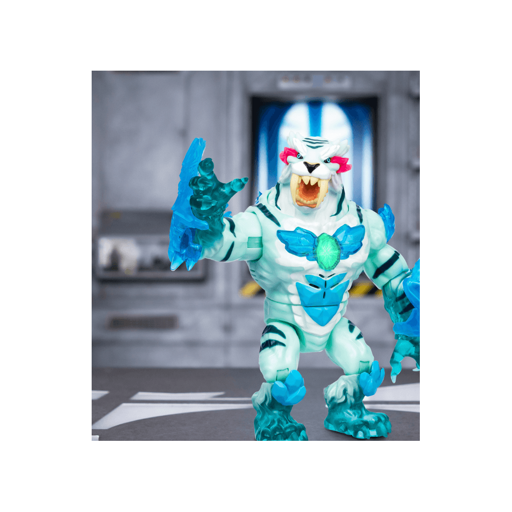 MRBEAST LAB SINGLE PK CRYO LAB COLLECTOR FIGURE EXCLUSIVE