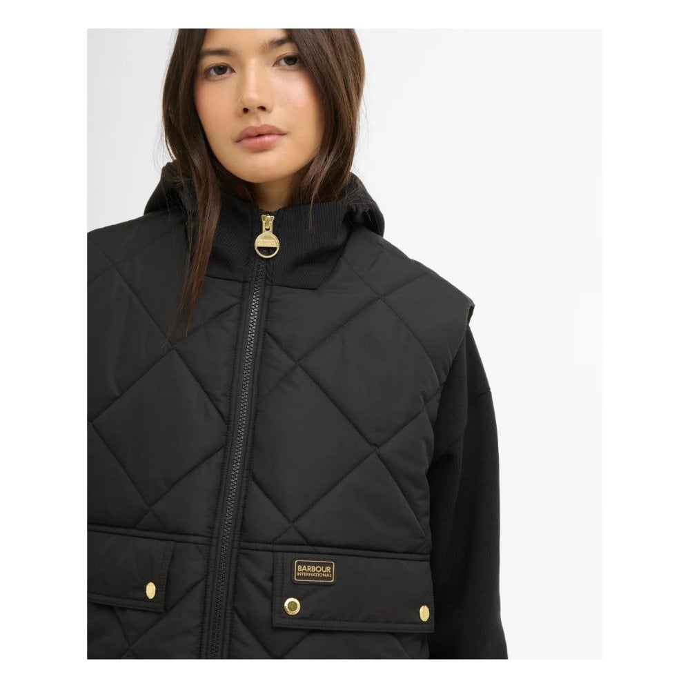 Nia Gilet