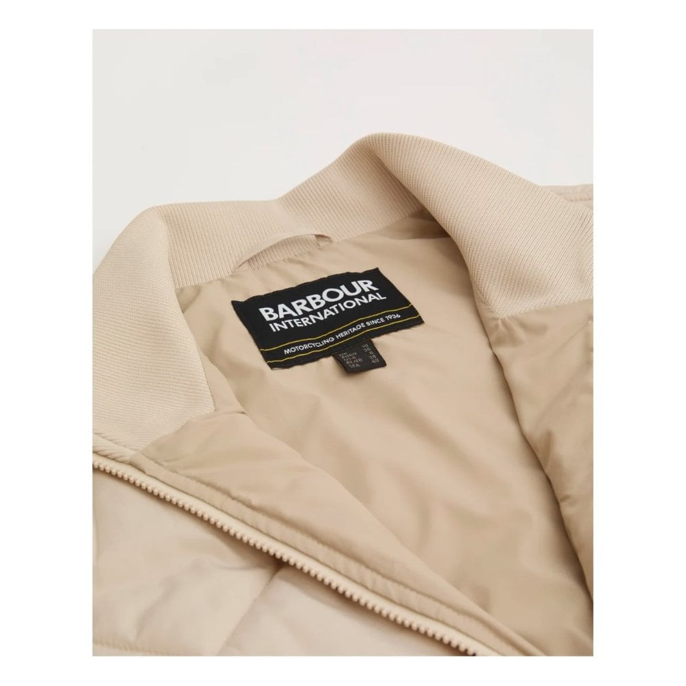 Nia Gilet