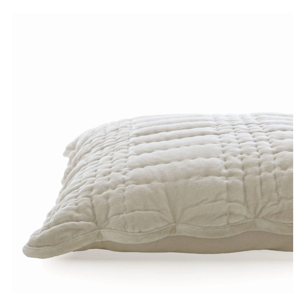 Brady Scalloped Cushion