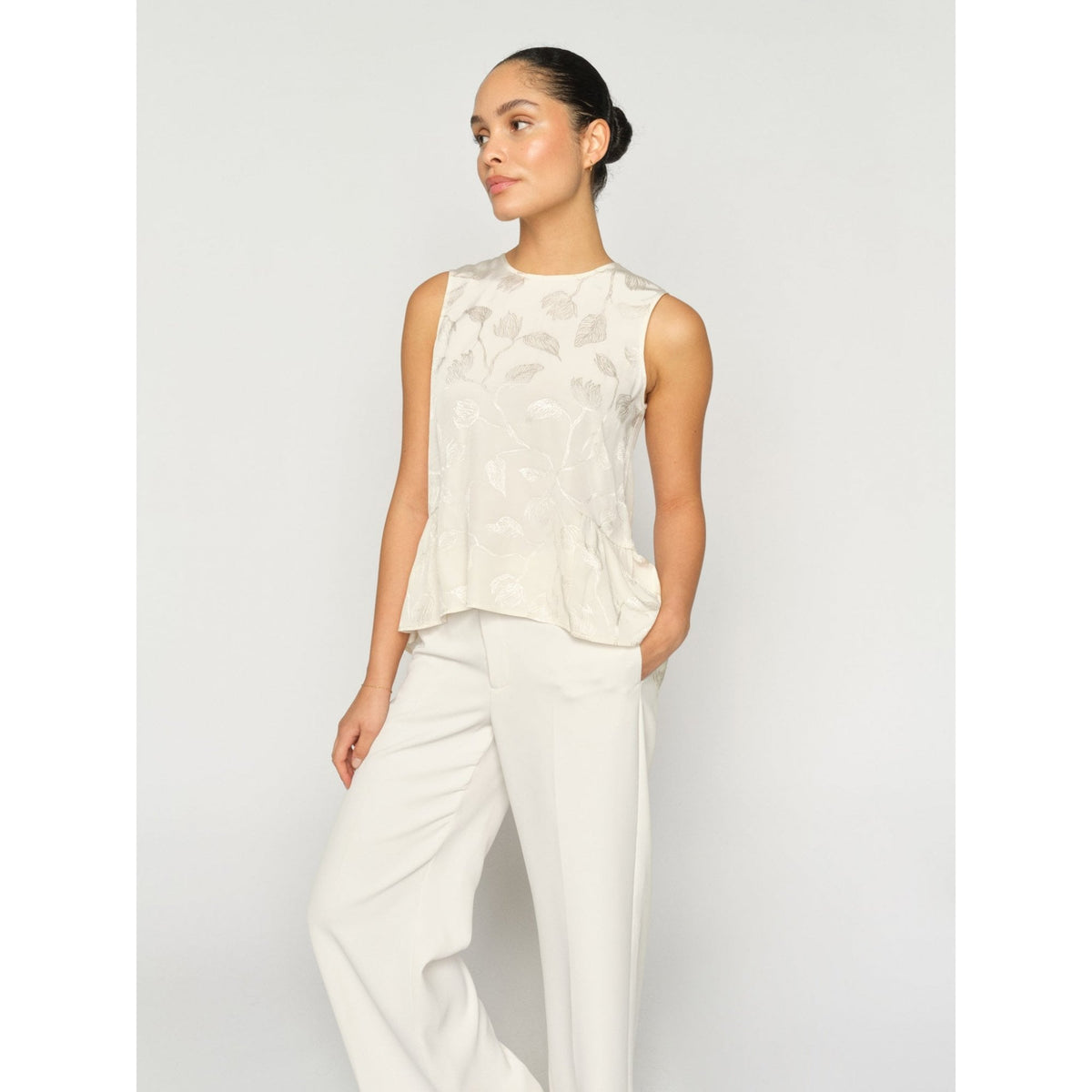 MMIxo Leaf Jacq Top