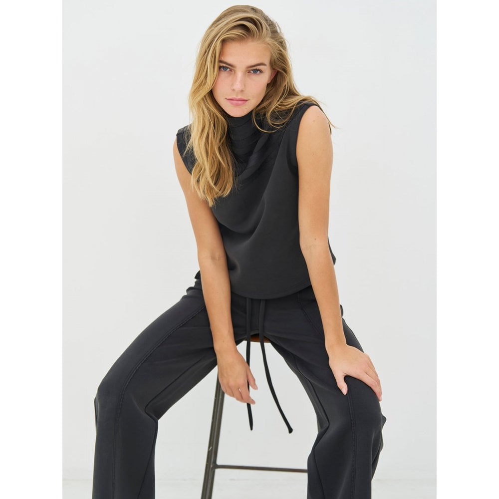 Cyra Trousers