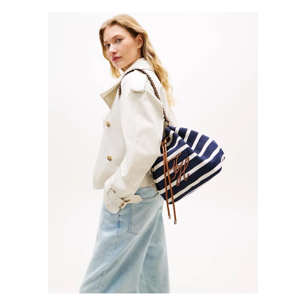 TH Elevated Summer Bucket Bag