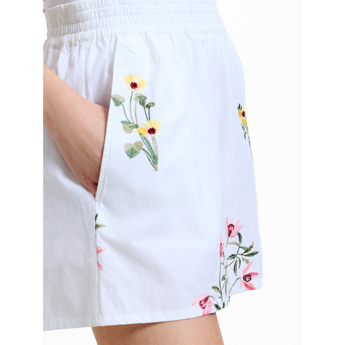 Alissa Cotton Floral Embroidered Shorts