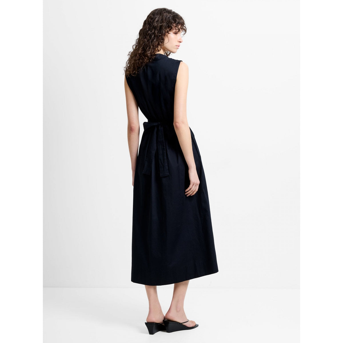 Alexis Poplin Sleeveless Corsage Dress