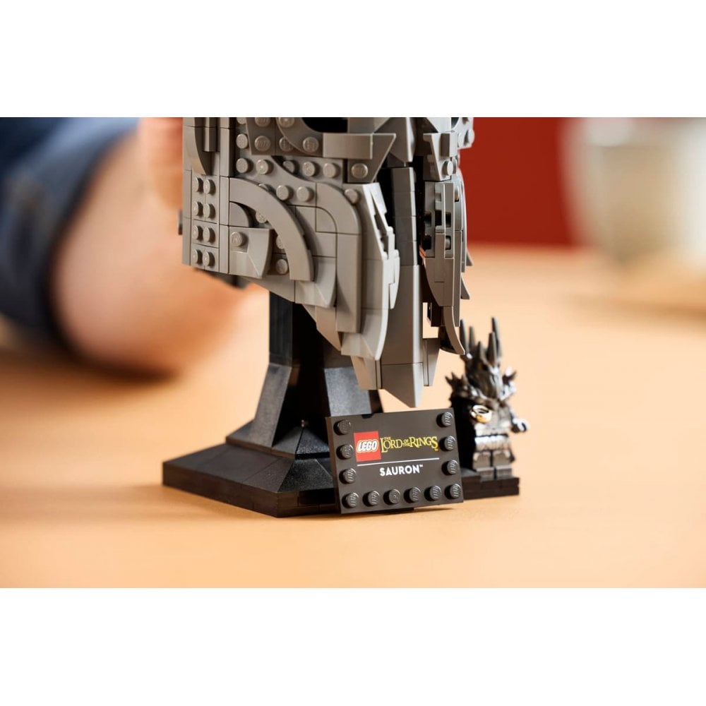 The Lord of the Rings: Sauron's Helmet 11373