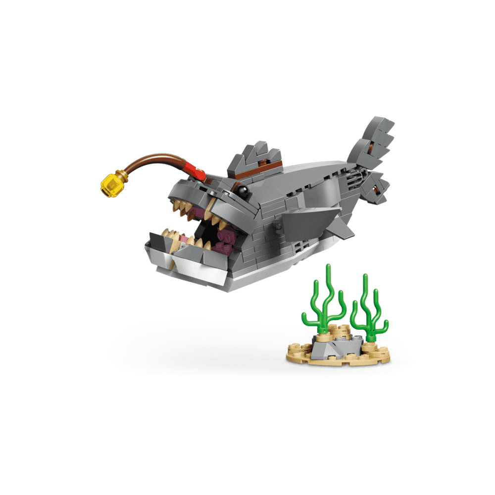 Fierce Shark with a Treasure Chest 31381